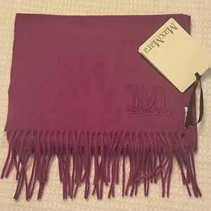 MaxMara Cashmere Scarf